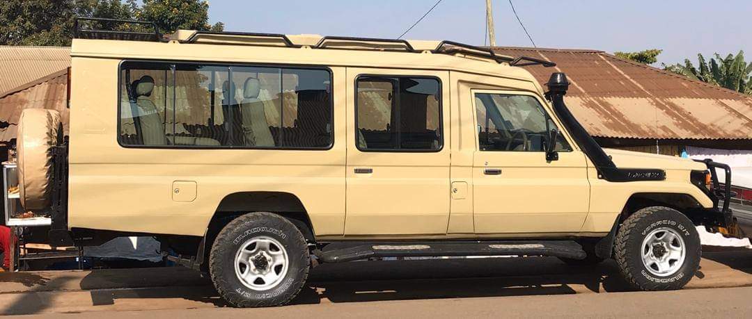 4x4 Safari Vehicle Tanzania Safari Vacation Packages6.jpeg